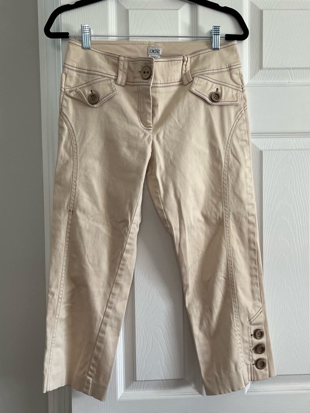 Y2K Vintage Caché Beige Capri Pants